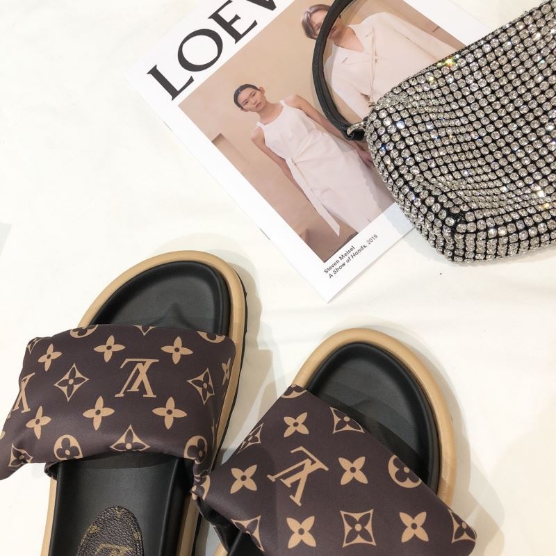 Louis Vuitton Slippers